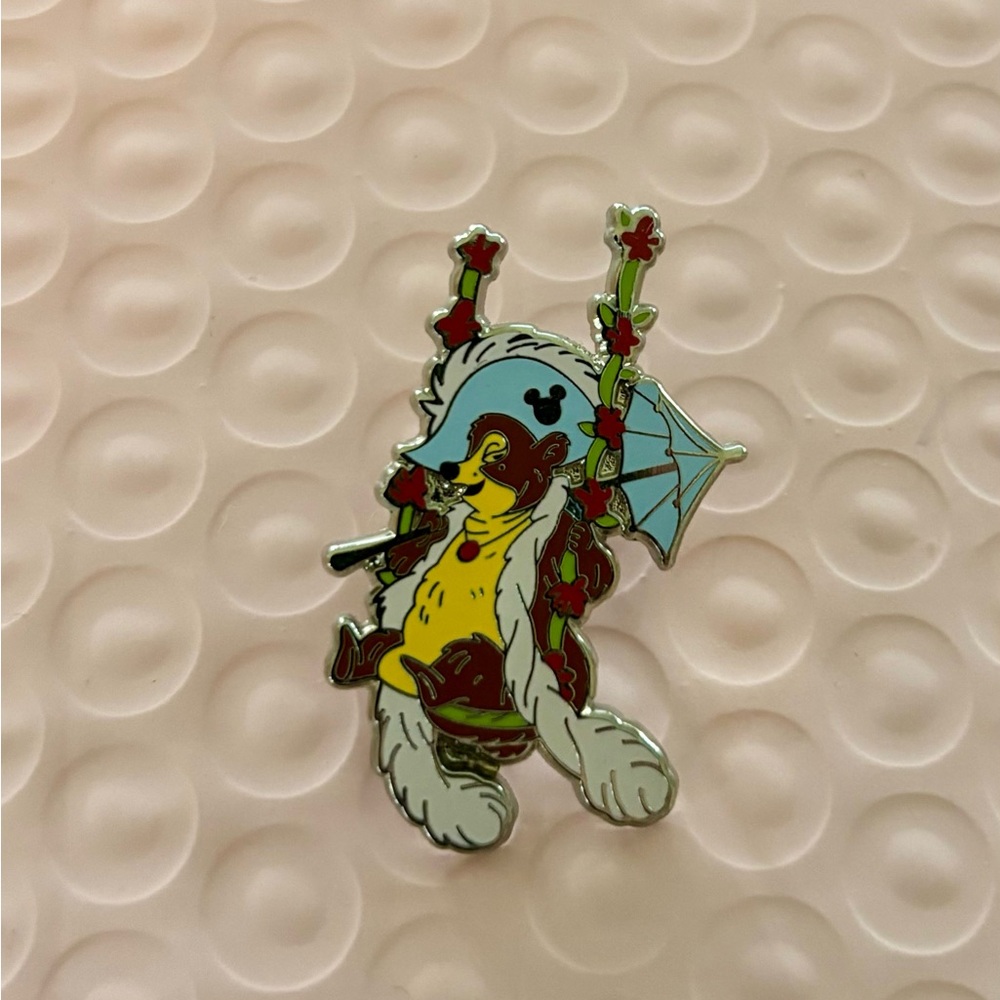 Country Bears Hidden Mickey Pin